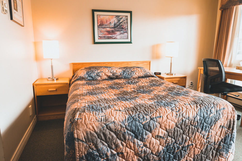 Canadian Motel North Battleford Ngoại thất bức ảnh