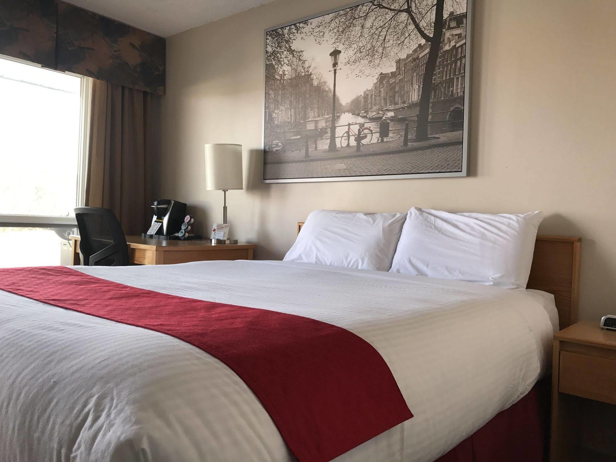 Canadian Motel North Battleford Ngoại thất bức ảnh