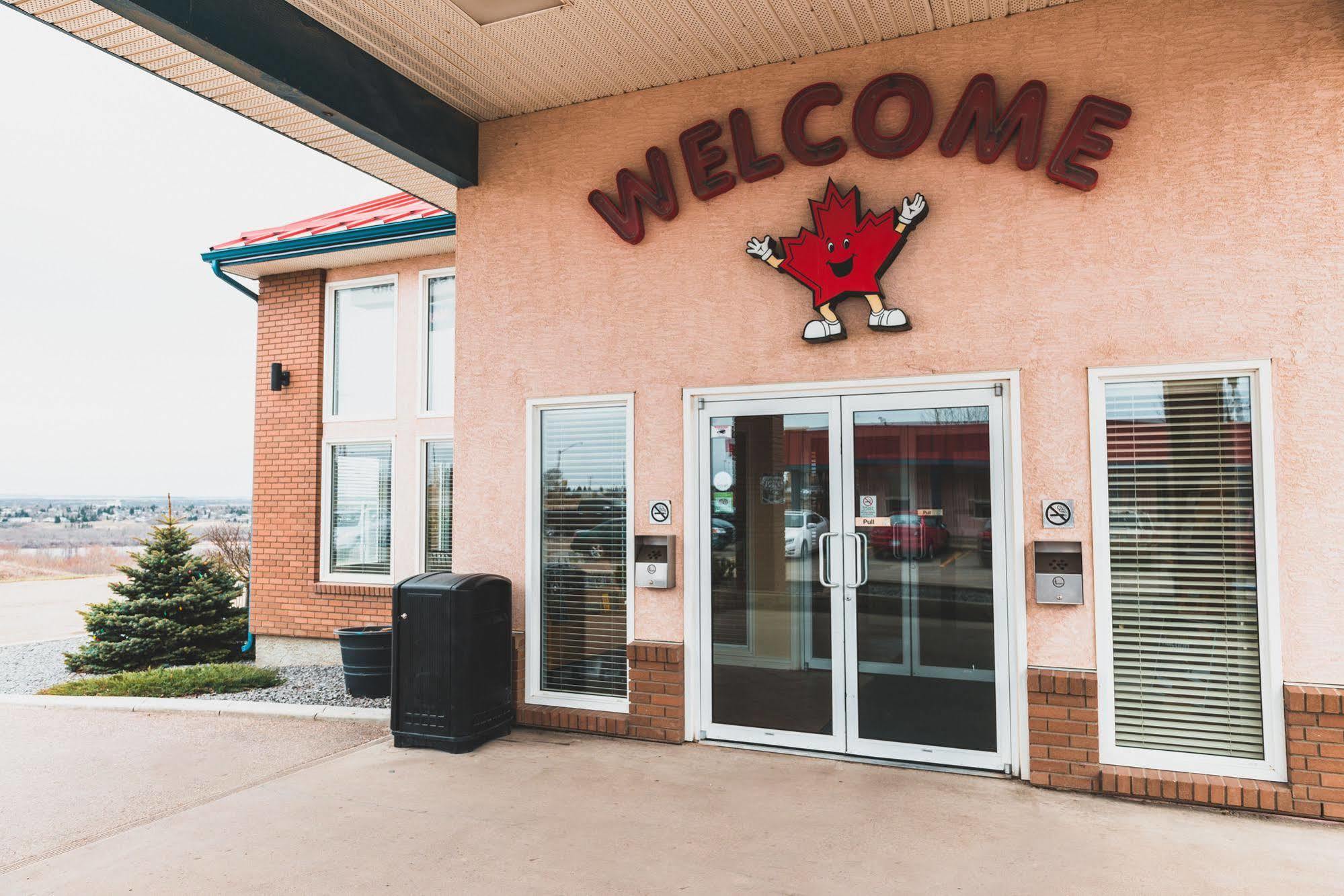 Canadian Motel North Battleford Ngoại thất bức ảnh