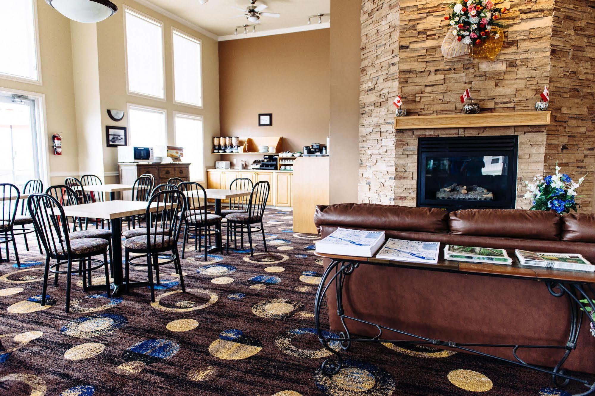 Canadian Motel North Battleford Ngoại thất bức ảnh