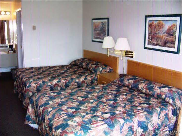 Canadian Motel North Battleford Ngoại thất bức ảnh